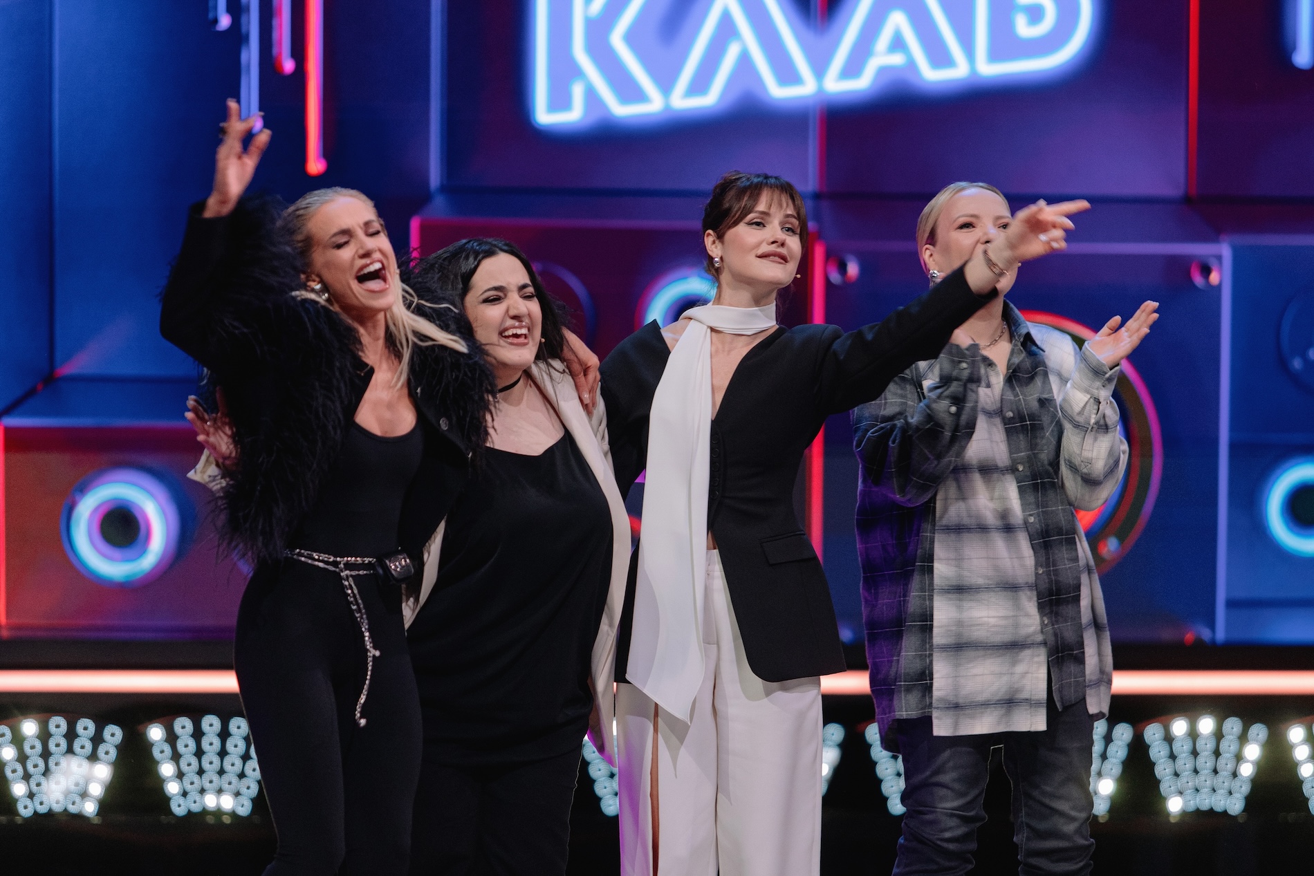 ТНТ запускает новое музыкальное шоу «Караоке Клаб» с Тимуром Батрутдиновым и Гариком Харламовым