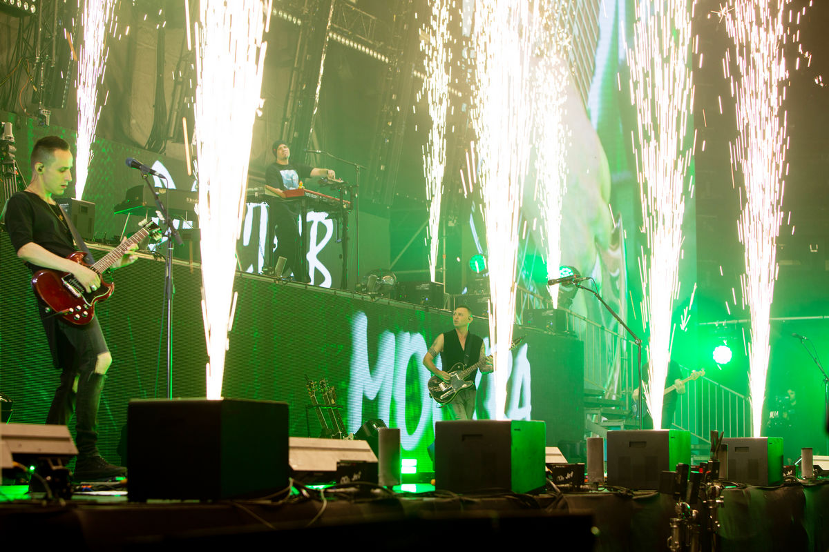 Хиты группы «Звери» на большом экране: в прокат выходит фильм «Все, что тебя касается»