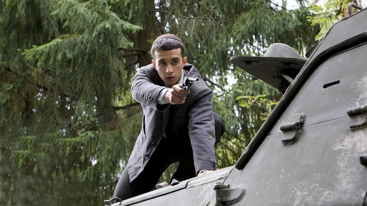 Для защитников Отечества: телеканал «Арсенал» покажет две большие премьеры