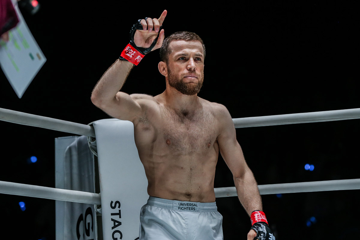 Фрейманов бьется за пояс с Ле, Малачиев против Пасио: не пропустите пятничный турнир лиги ONE на каналах «МАТЧ!», «МАТЧ! Боец» и «МАТЧ! Планета»