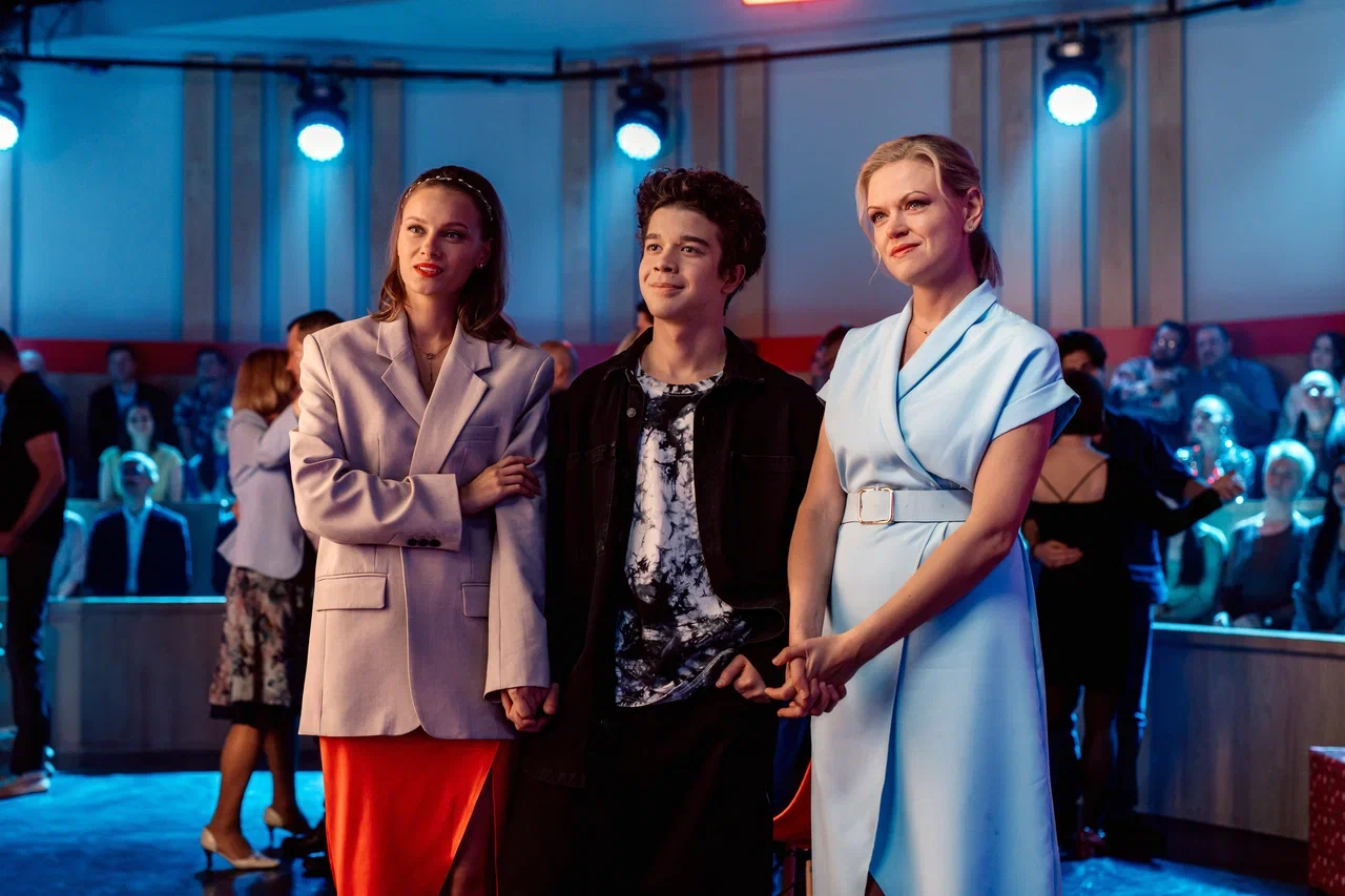 Новые фото: завершились съемки музыкальной драмеди «ВИА «Васильки»