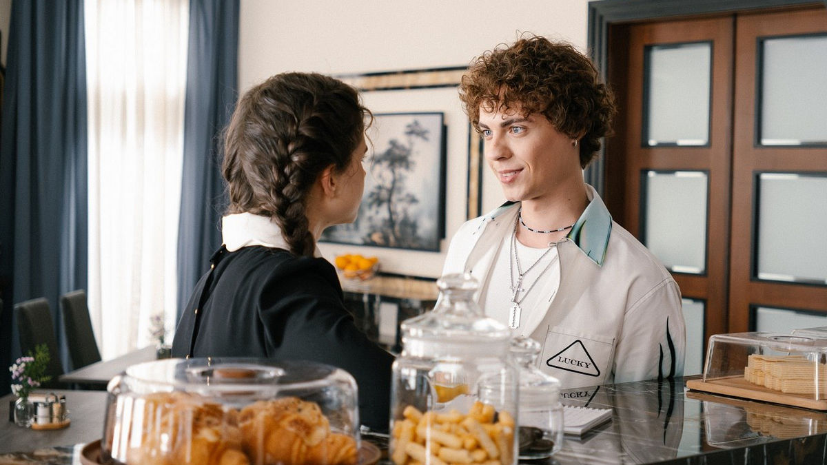 Закругляемся: ТНТ покажет финал второго сезона сериала «Бедные смеются, богатые плачут»