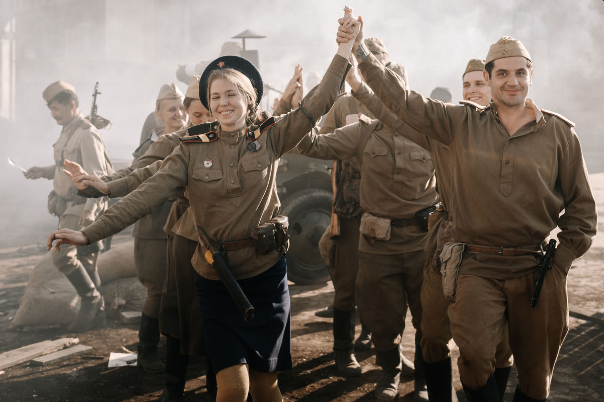 Премьера близко: телеканал «Россия 1» объявил, когда покажет военную драму «Значит, нам туда дорога»