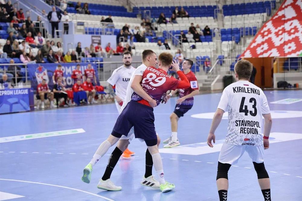 Топы на Волге и Урале: смотрим матчи гандбольной суперлиги «Динамо-Астрахань» – «Чеховские Медведи» и «Динамо-Сунгуль» – «ВиктОр» на каналах «Триколор Спорт»