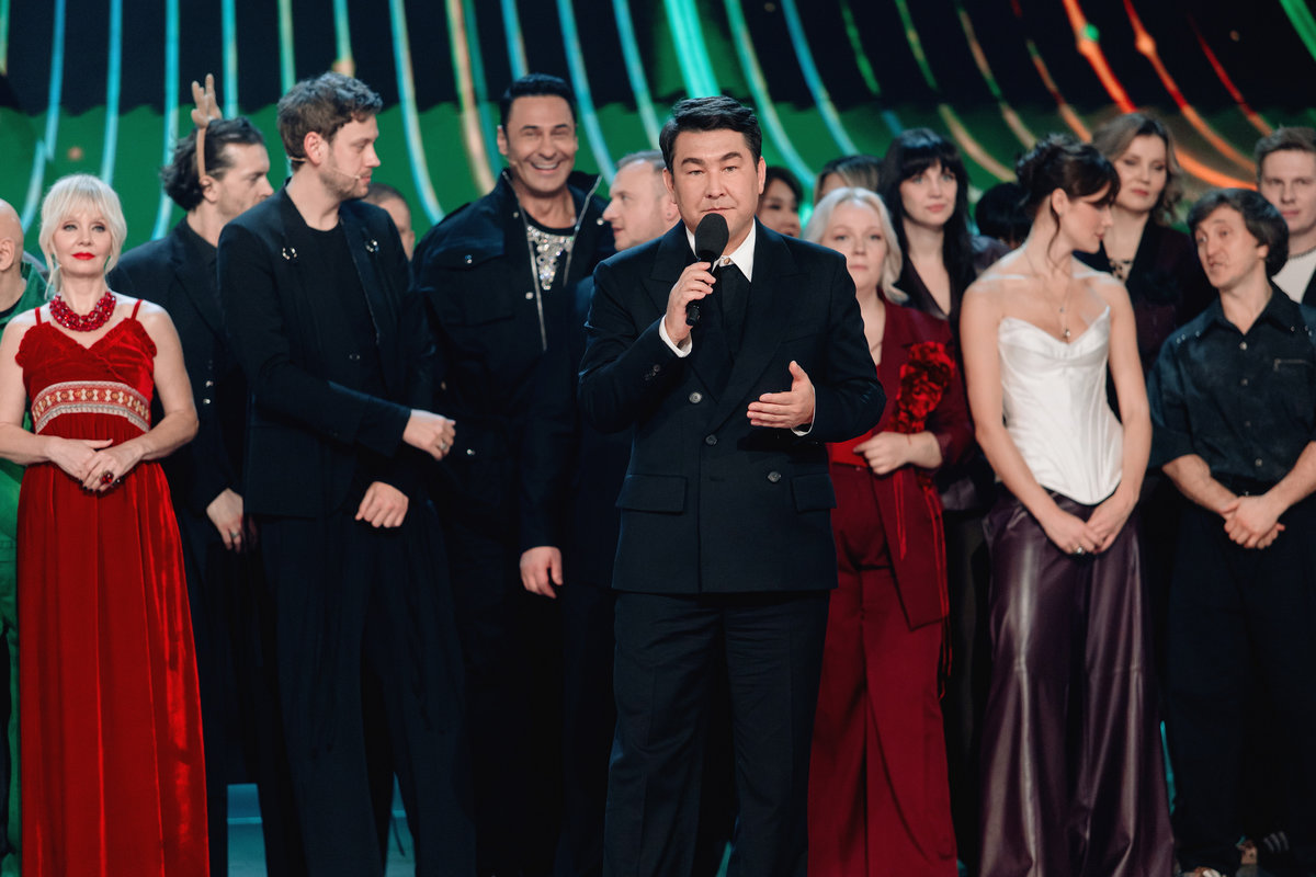 Задать настроение 2026-ому году: На НТВ выходит финал нового сезона юмористического шоу «Звезды»