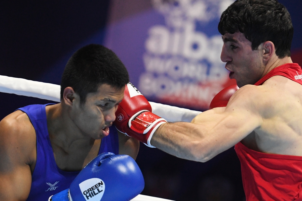 Смотрим большой бокс с участием олимпийских призеров Альберта Батыргазиева и Оганеса Бачкова на канале «МАТЧ!»