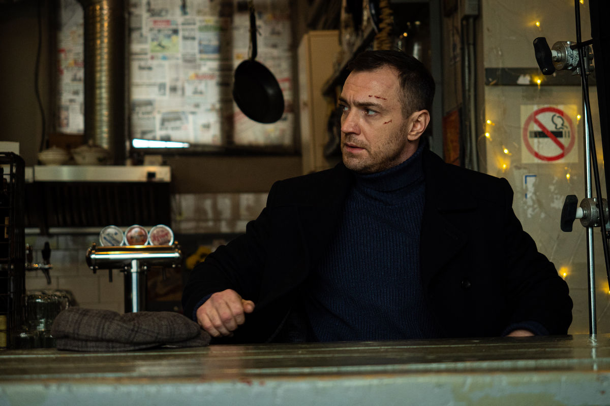 Первые фото с площадки: НТВ снимает новый детектив «Тайный советник» с Евгением Шириковым из «Панчера»