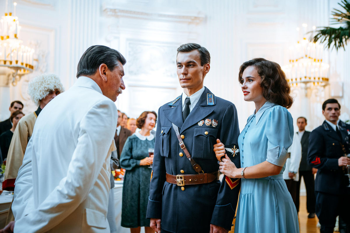 В гостях – исполнители главных ролей: на Первом канале выйдет подкаст о фильме «Любовь Советского Союза»