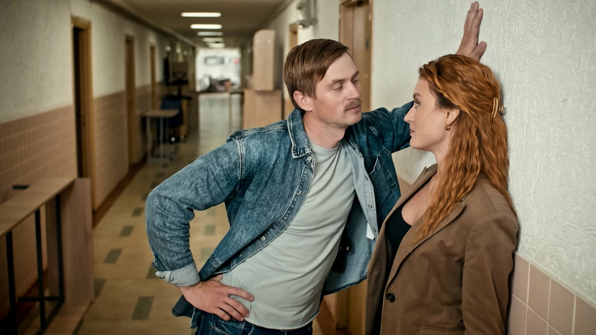Когда мама знает лучше: на Пятом канале выходит самый душевный сериал этой осени «Далеко до Москвы»