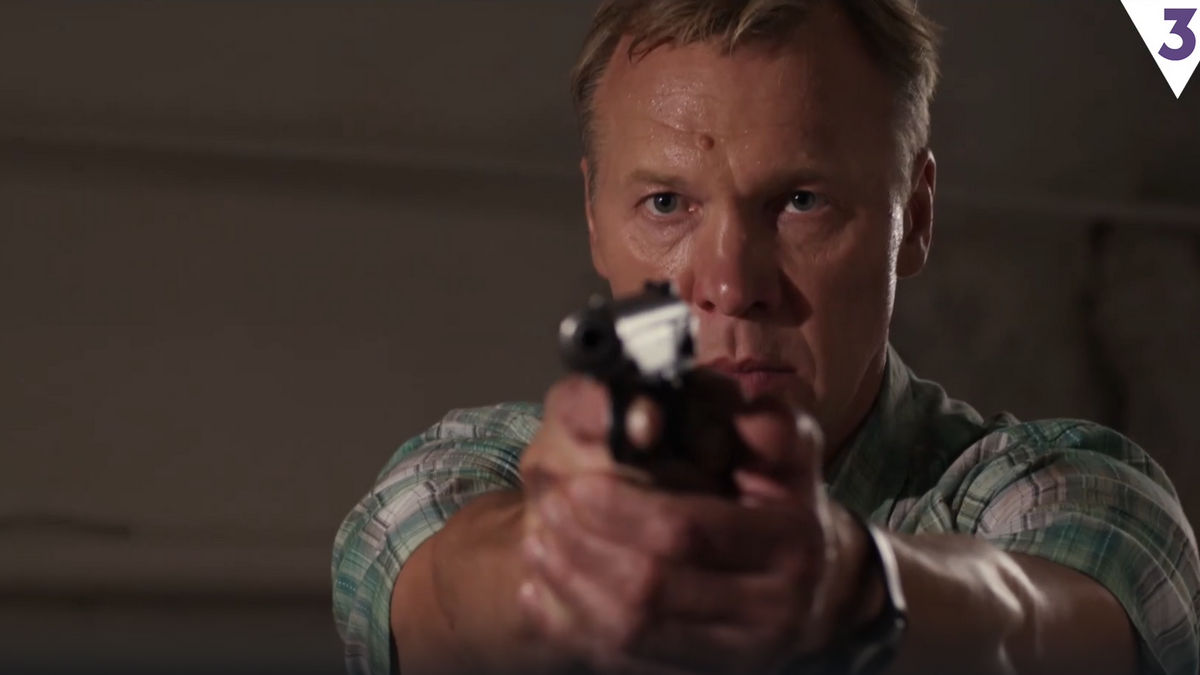 Первый сыщик на деревне: на ТВ-3 выходит некогда популярный детективный сериал «Пасечник» с Анатолием Журавлевым