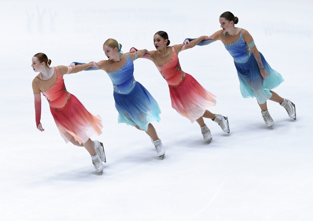 Невероятная красота на льду: не пропустите женское синхронное фигурное катание в Кубке Мечты на «ТВ Спорт»