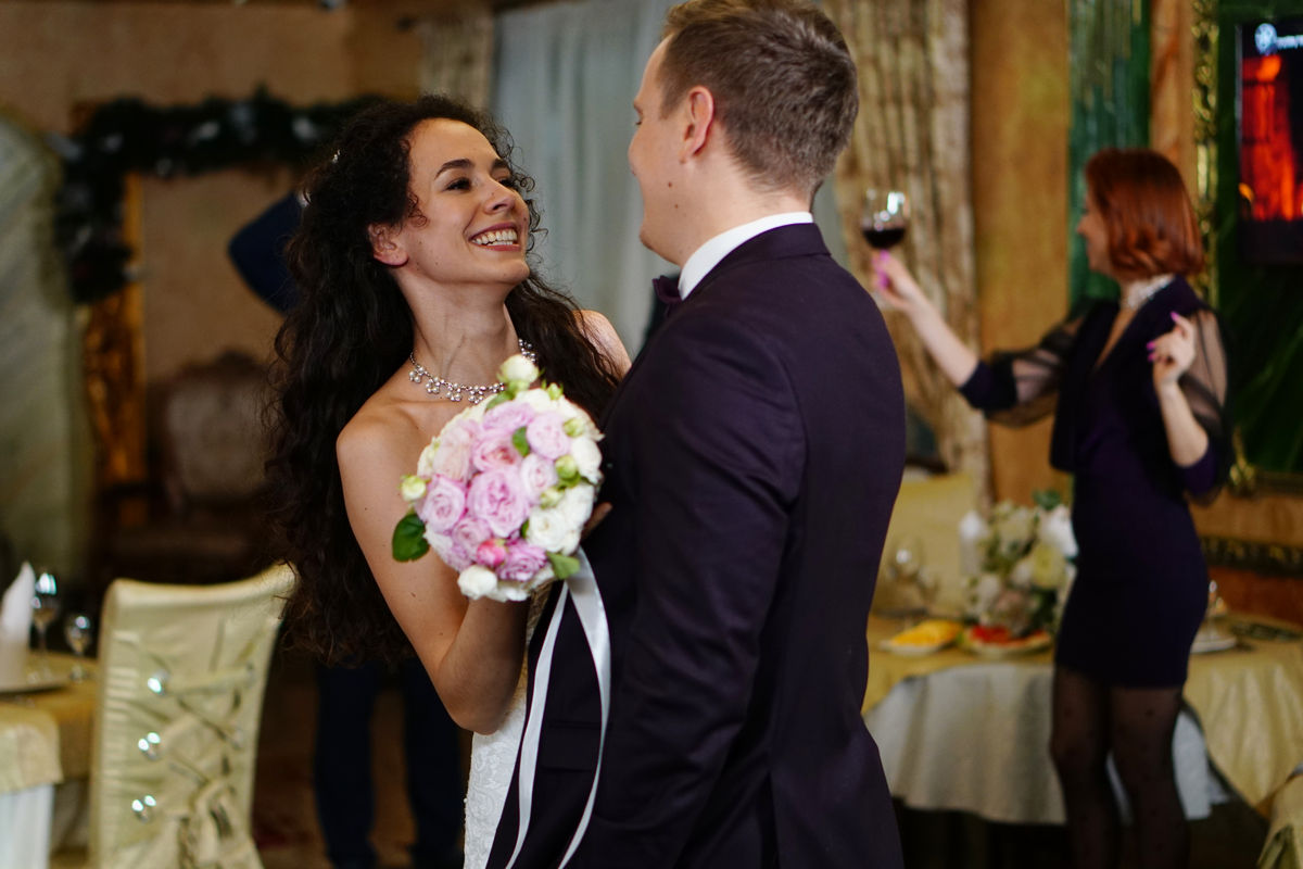 Страсть и романтика: какие сериалы посмотреть на «Dомашнем» на этой неделе