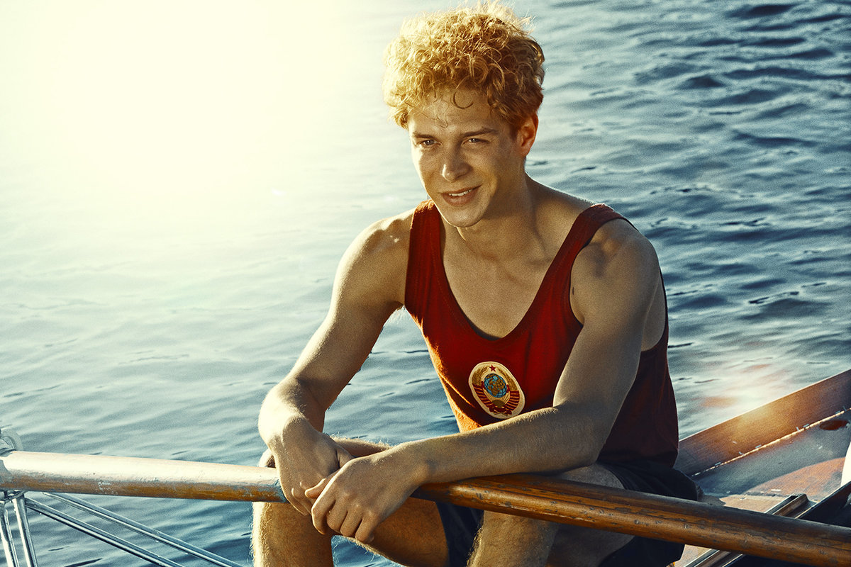 Люди и лодки: актеры и авторы фильма «Первый на Олимпе» рассказали о своей работе над спортивной драмой