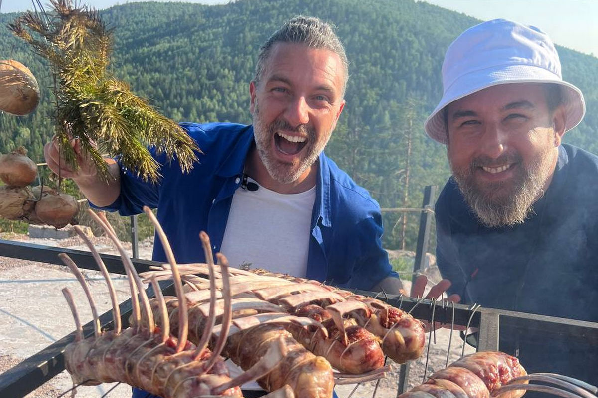 Неизведанная Азия, родина бедуинов и суровые Курилы: НТВ рассказал, что покажет в новом сезоне «Поедем, поедим!»