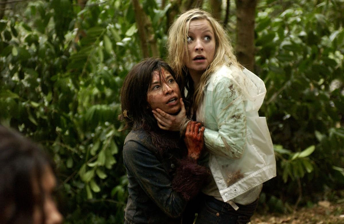 Семейные ценности против адских тварей: смотрим субботние триллеры и ужасы о выживании в лесу на канале «Шокирующее»