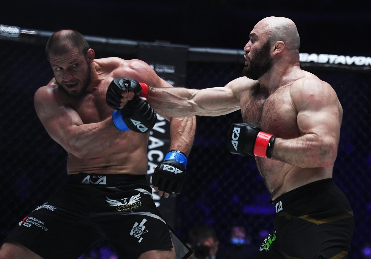 Исмаилов и Штырков в других перчатках: смотрим большой бокс на «МАТЧ! Боец»