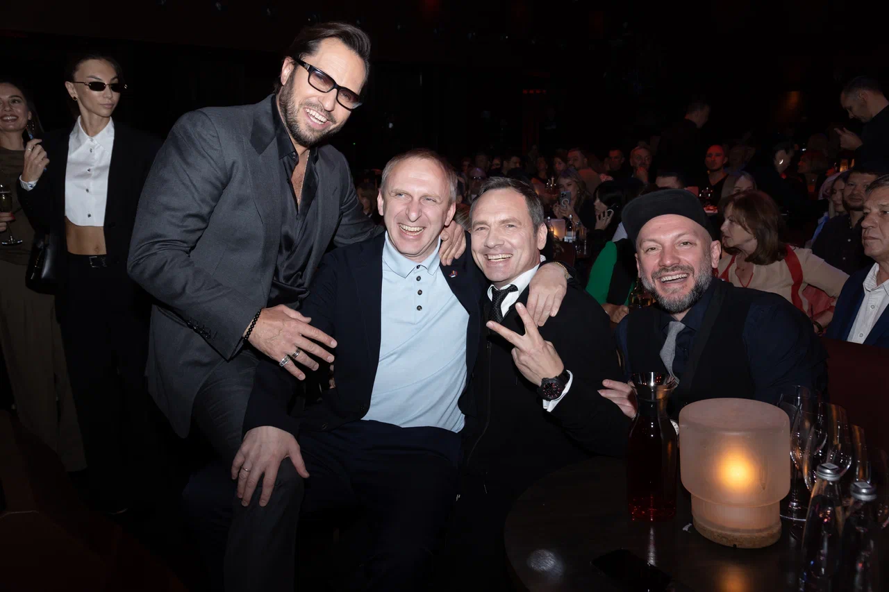 В честь 20-летия шоу: Александр Ревва, Гарик Мартиросян, Гавриил Гордеев и Таш Саркисян снова выступят в Comedy Club на ТНТ