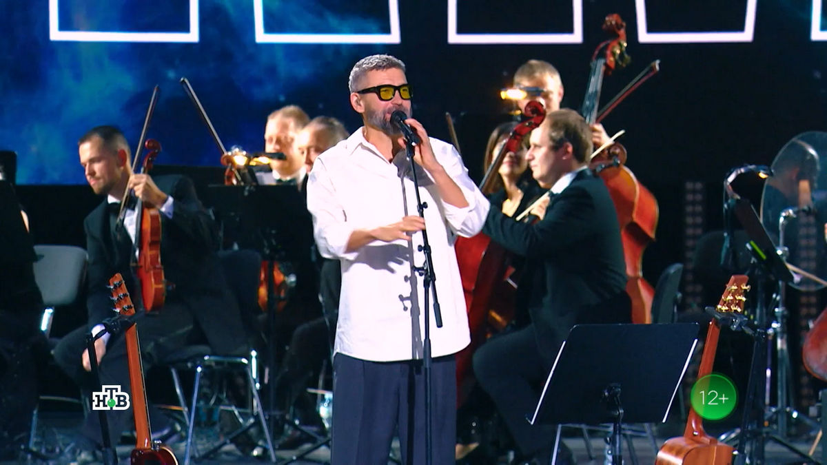 НТВ в выходные 9 и 10 августа устроит музыкальные вечера – покажет концерт Uma2rman в Кремле и фест Velvet