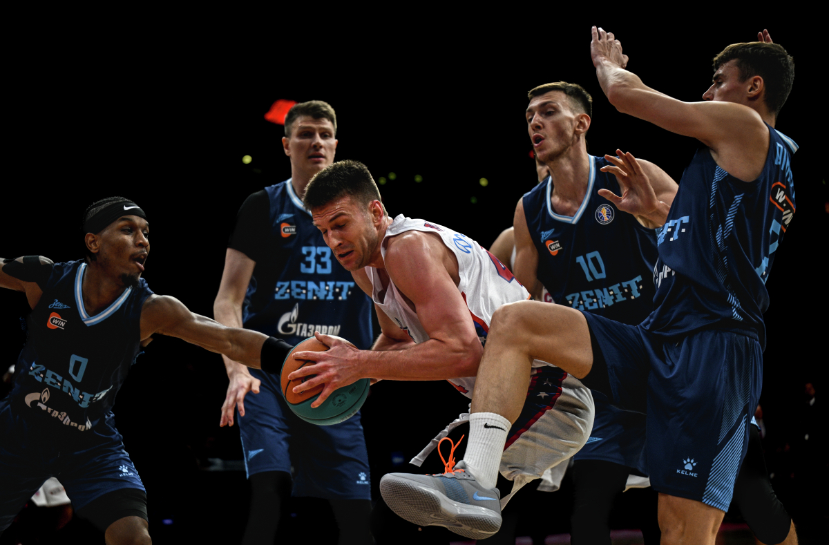 Битва столиц после поражений: смотрим суперматч Единой лиги ВТБ ЦСКА – «Зенит» на канале «МАТЧ!»