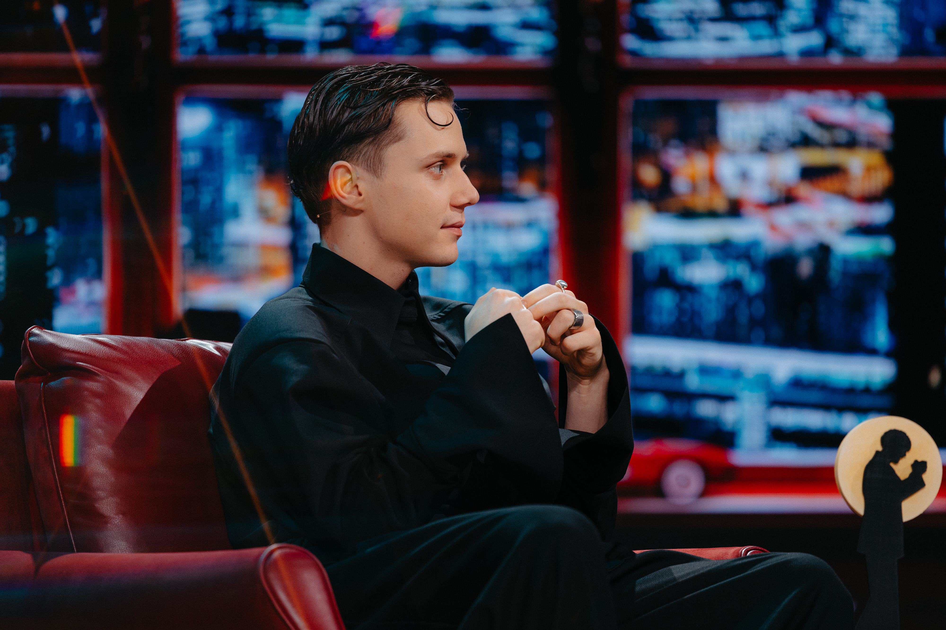 Выходные с JONY и Ваней Дмитриенко: что покажет ТНТ с 31 октября по 2 ноября