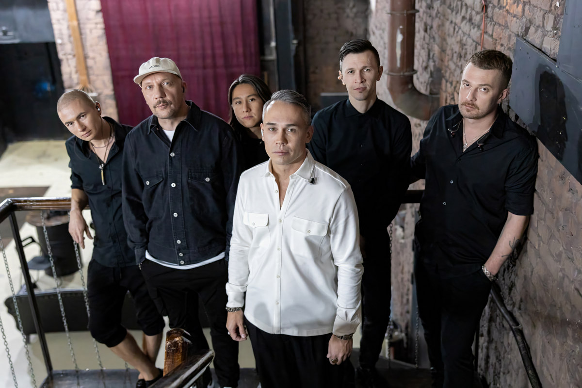 Разговоры о творчестве, планах и много музыки: группа «25/17» выступит на «Квартирнике НТВ у Маргулиса»