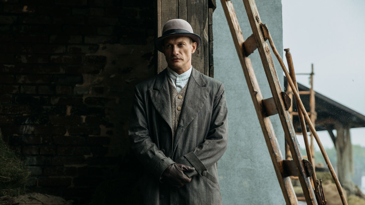 Гении сыска: в эфире НТВ стартует премьера исторического детектива «Злые люди» с Петром Рыковым