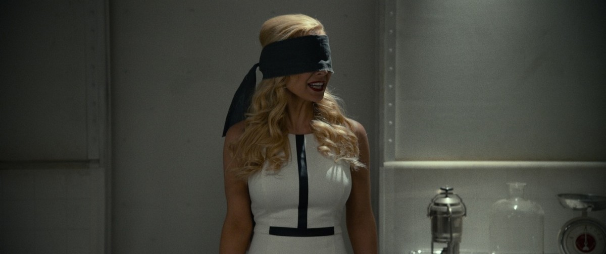 Кинозал на диване