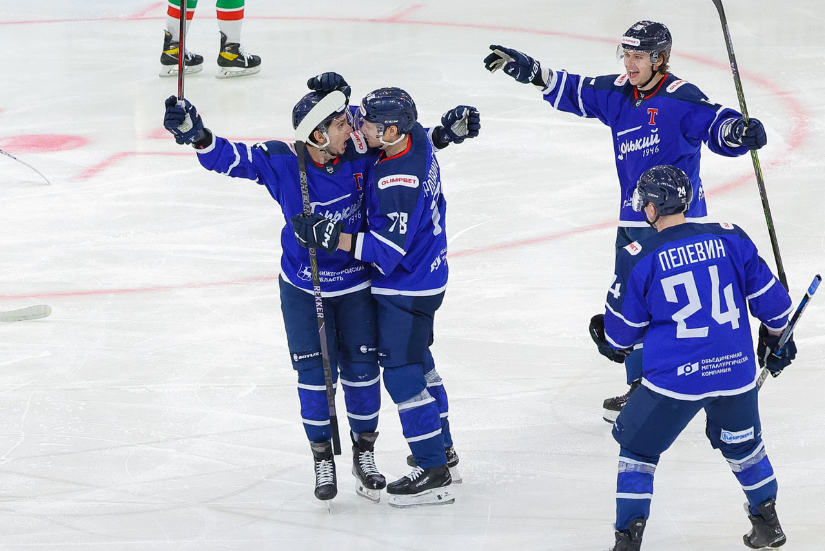 Чемпион против самой забивной команды: Всероссийская хоккейная лига на каналах «Хоккей ТВ» и «Триколор Спорт»