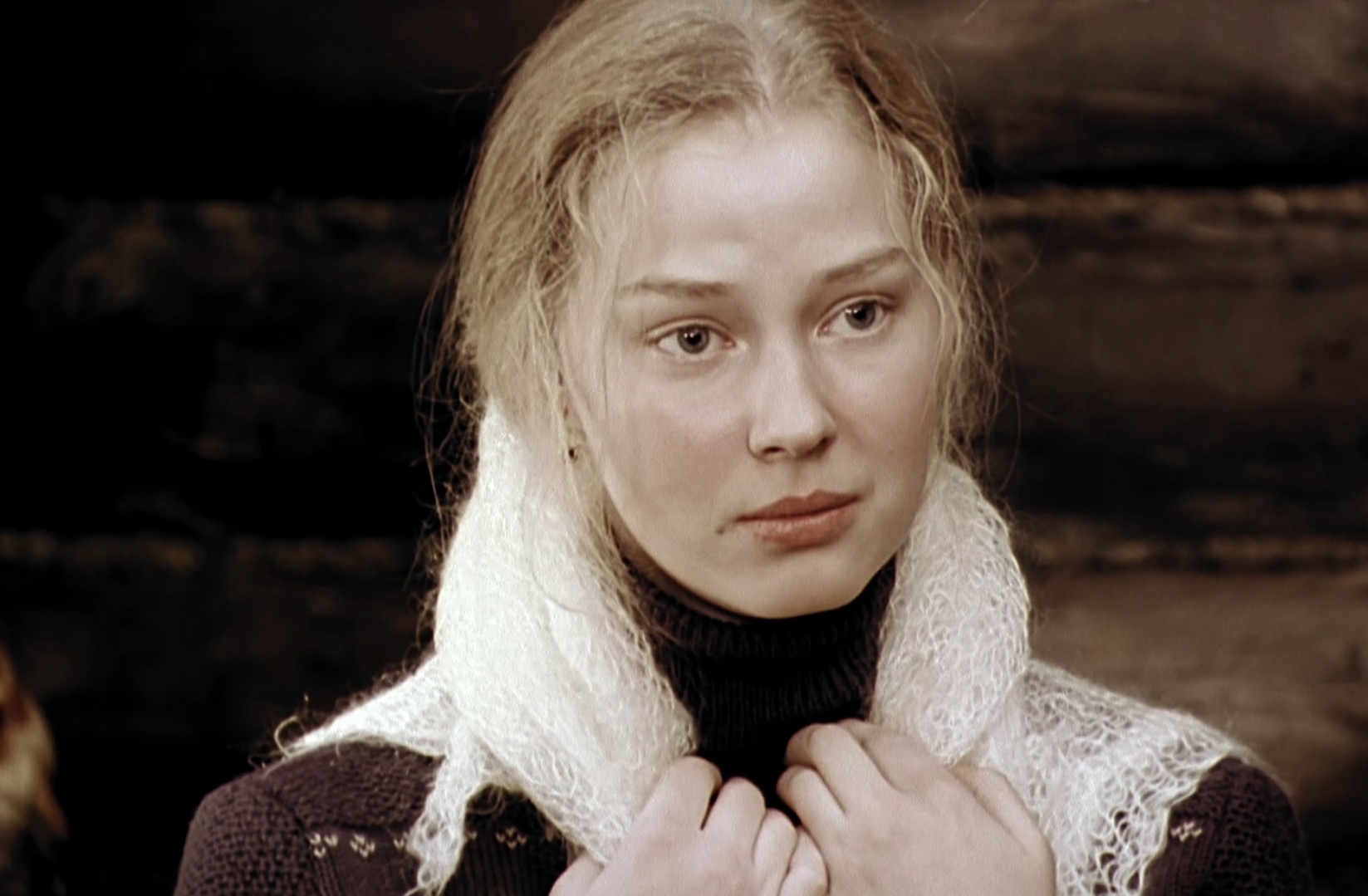 Богиня гарнизонов: мелодрама «Благословите женщину» на канале «День Победы» рассказывает историю нежной девушки Веры в военное время