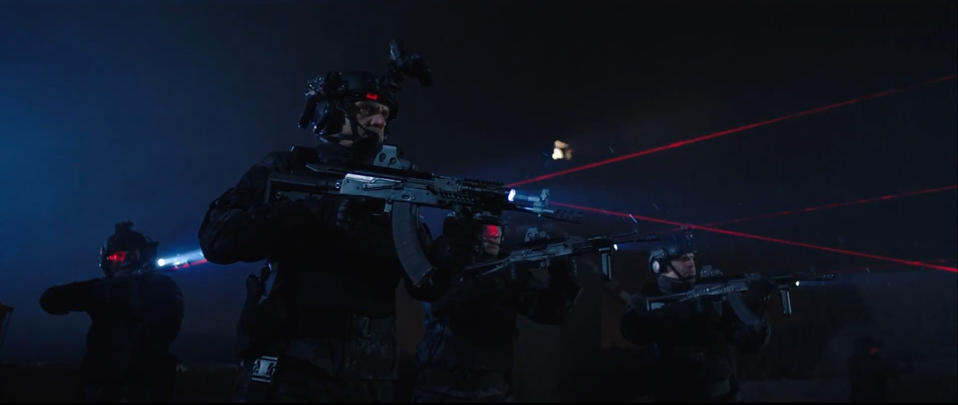 Аванпост: мировая премьера