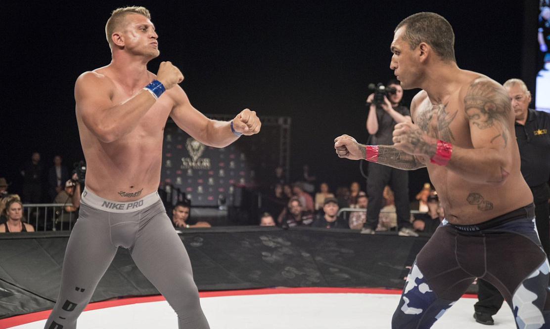 Видные мужики с голыми кулаками: смотрим турнир Bare Knuckle FC на каналах «Матч ТВ»