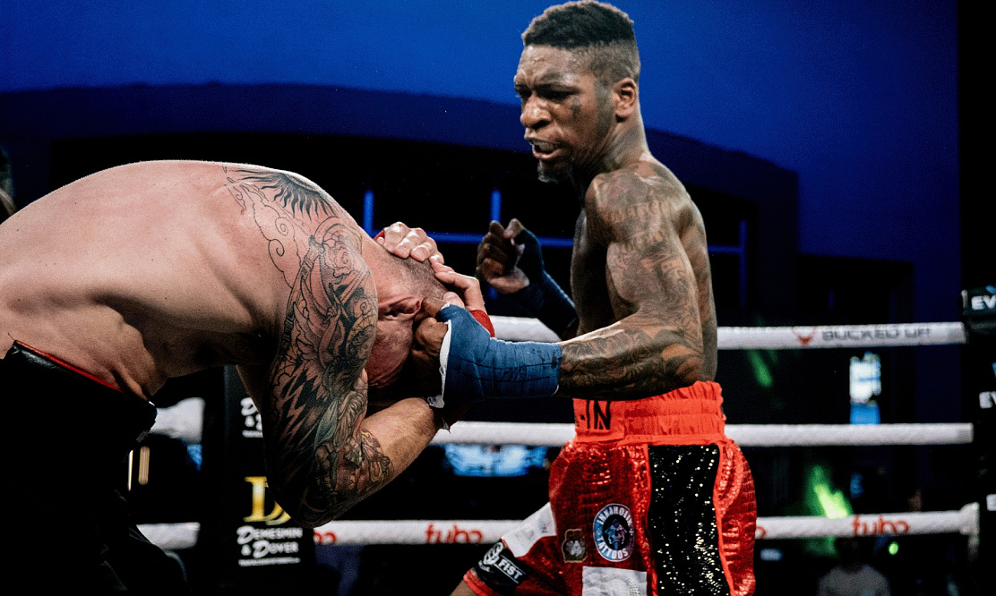 Чемпионский бой Блас – Ребер, Браун против Дэвиса: смотрим бои Bare Knuckle FC на голых кулаках на канале «МАТЧ!»