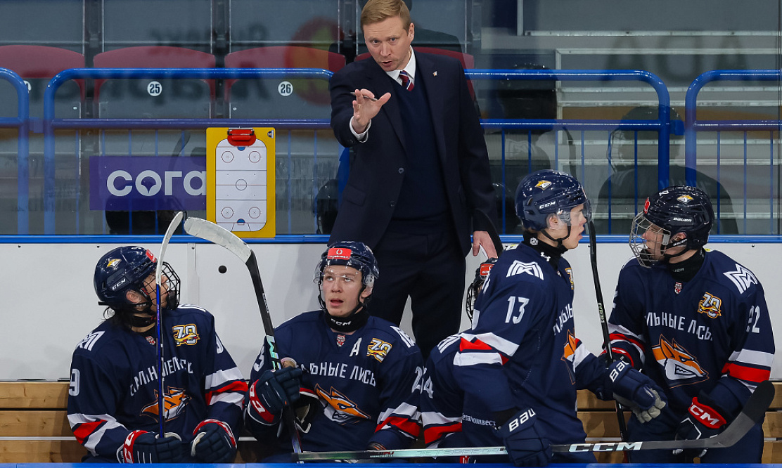 «Армейцы» преследуют «Локо», «Ирбис» и «Лисы» лидируют на Востоке: неделя Молодёжной хоккейной лиги на каналах «Хоккей ТВ» и «Триколор Спорт»