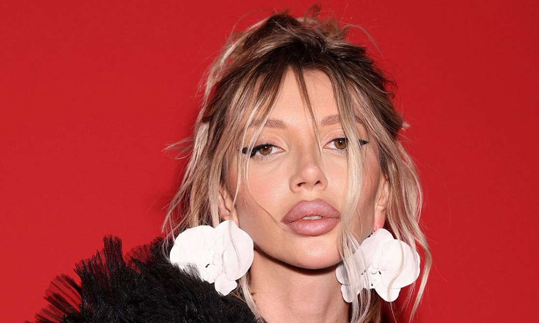 «Крылышки»: певица Chepikk выступит в Санкт-Петербурге в клубе «Космонавт»