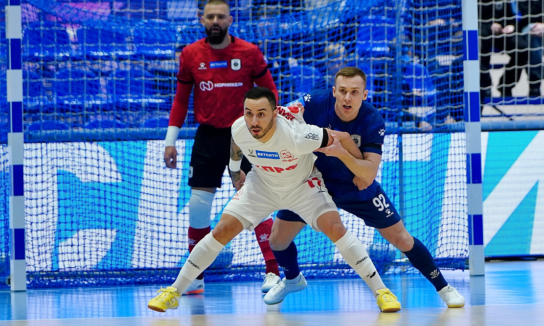 «Норникель» лидирует, «Газпром-Югра» и КПРФ рядом, «Ухта» приносит зрелище: смотрим 17 тур футзальной суперлиги на каналах «Мяч», «ТВ Спорт» и «Триколор Спорт»