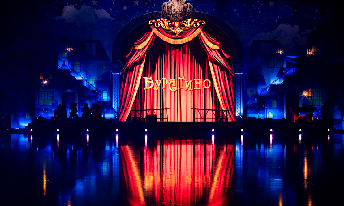 Москвина, Ягудин, Тотьмянина: что увидели зрители на ледовом шоу «Буратино» в Петербурге