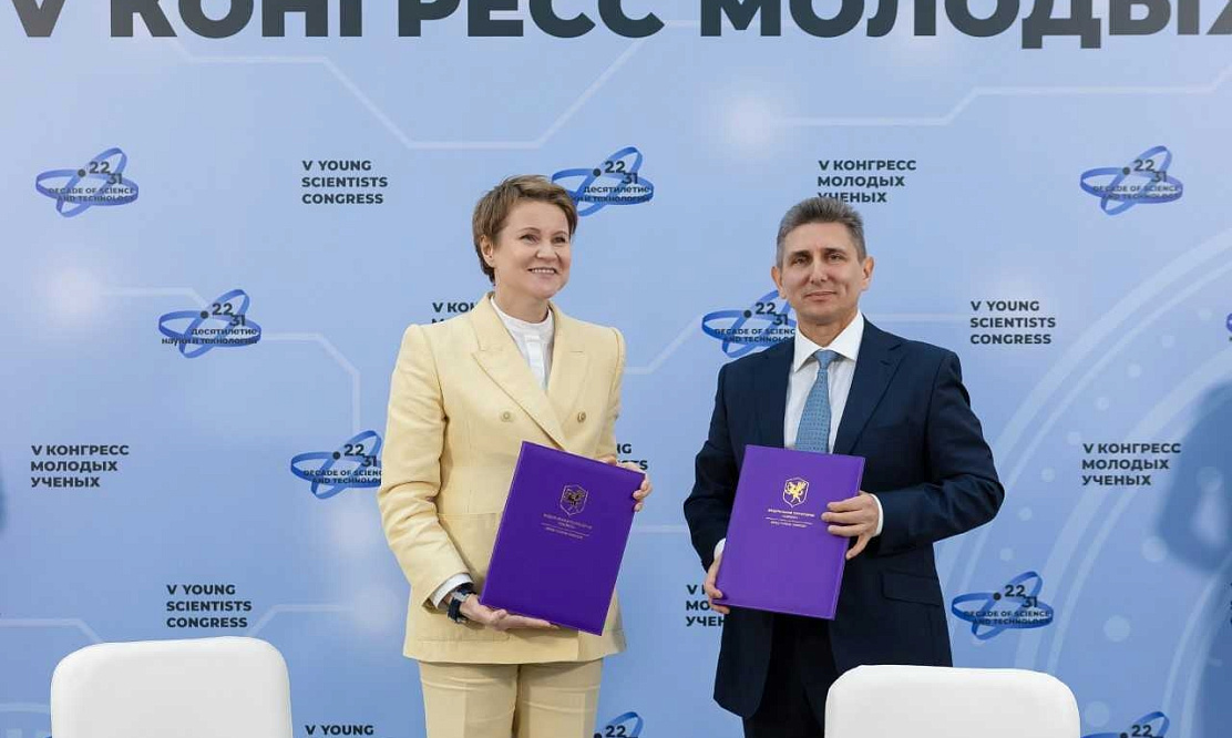 Полезная дружба: компания «Триколор» стала стратегическим информационным партнером «Сириуса»