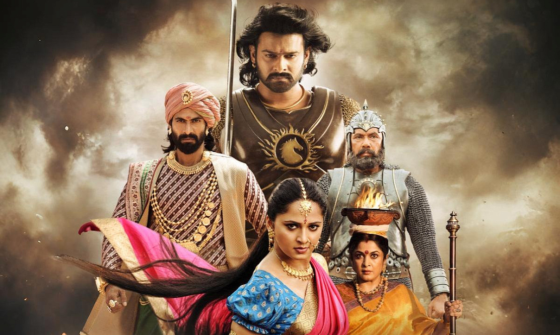 История великих сына и отца: смотрим объединение великой истории о добром воине в боевике «Бахубали: Эпос»