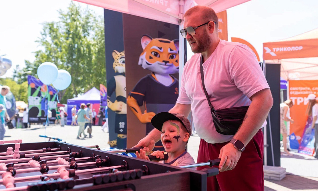 «Триколор в твоем городе»: более тысячи жителей стали героями фильмов о российских городах