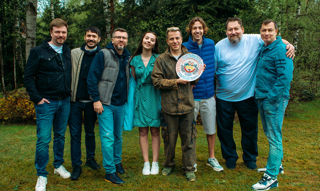 Семьи ждут пополнение: стартовали съемки нового сезона сериала «Ивановы-Ивановы» канала СТС