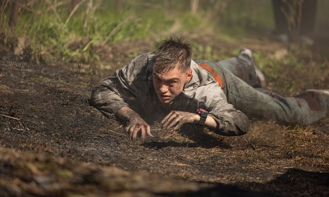 Джиперы и волонтеры: смотрите премьеру сериала «СВОИ» в онлайне