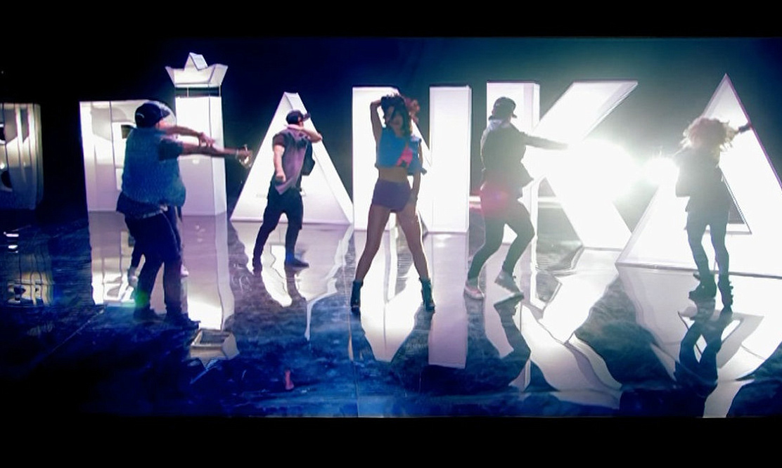 «Про лето», «Музыка» и «Я не отступлю»: Бьянка раскроет эксклюзивные подробности своих суперхитов в проекте МУЗ-ТВ