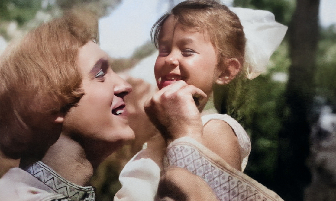 Про волшебство: проект Пятого канала «Они потрясли мир» покажет реальную жизнь сказочных героев