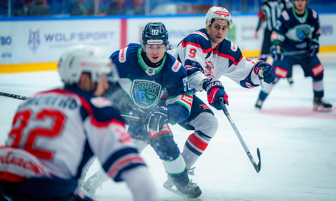 Сибирское доминирование, «Нефтяник» и «Ижсталь» подступают: игры Всероссийской хоккейной лиги на «Хоккей ТВ» и «Триколор Спорт»