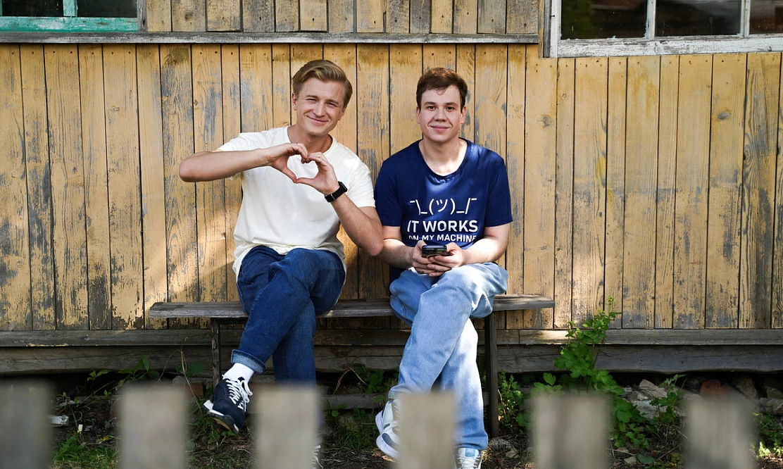 Съемки стартуют: режиссер и актеры сериала «Жуки» канала ТНТ рассказали о зимнем сезоне