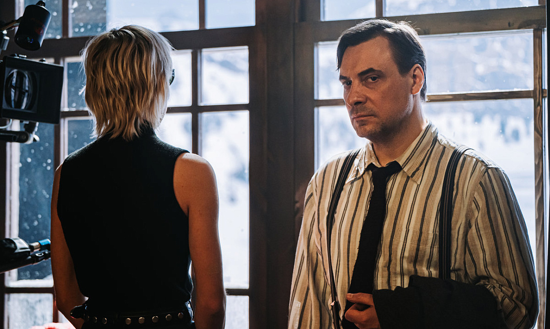 Фантастический детектив «Отель “У погибшего альпиниста”» выйдет в прокат в 2027 году