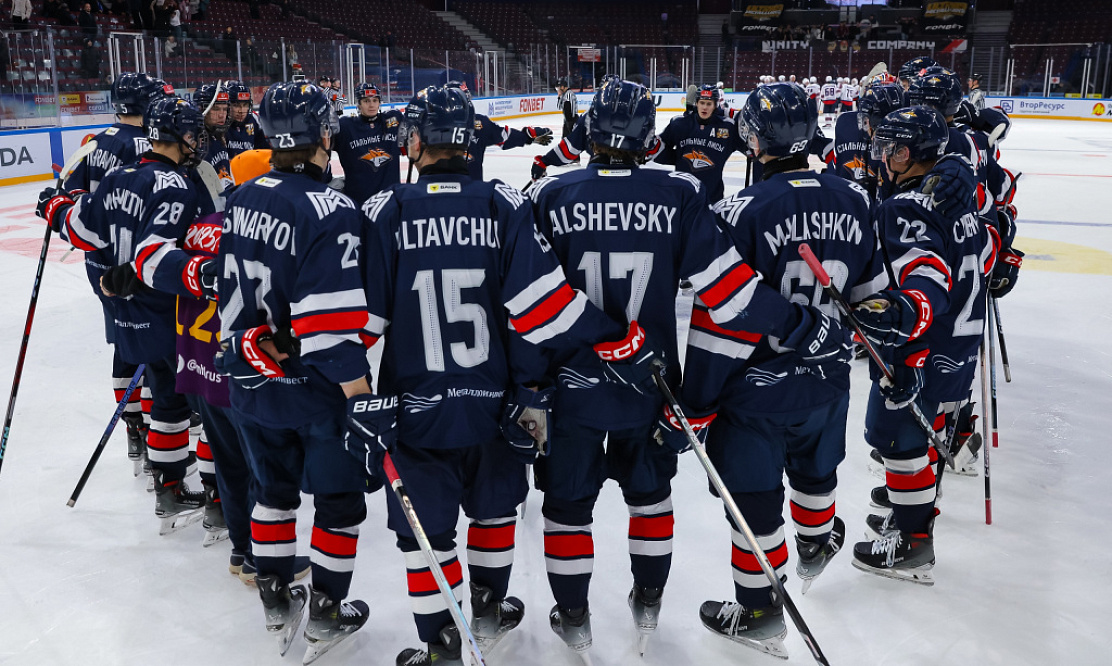 Много крутых матчей с грандами: неделя Молодёжной хоккейной лиги на каналах «Хоккей ТВ» и «Триколор Спорт»