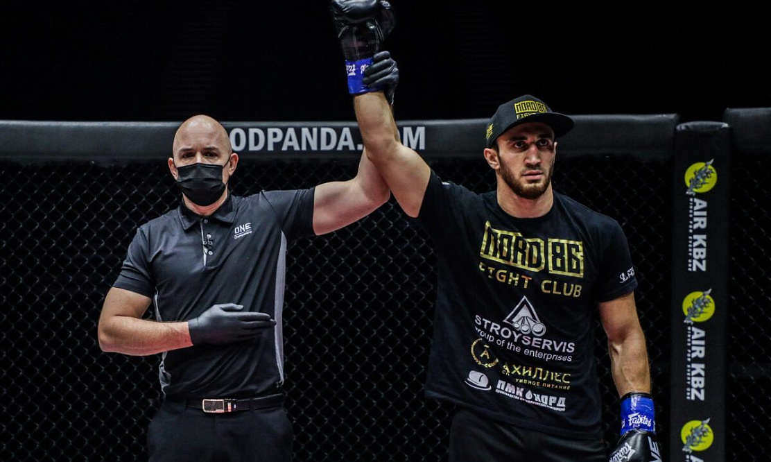 Наш полутяж и тайская чемпионка: не пропустите турнир ONE FC на канале «МАТЧ! Планета»
