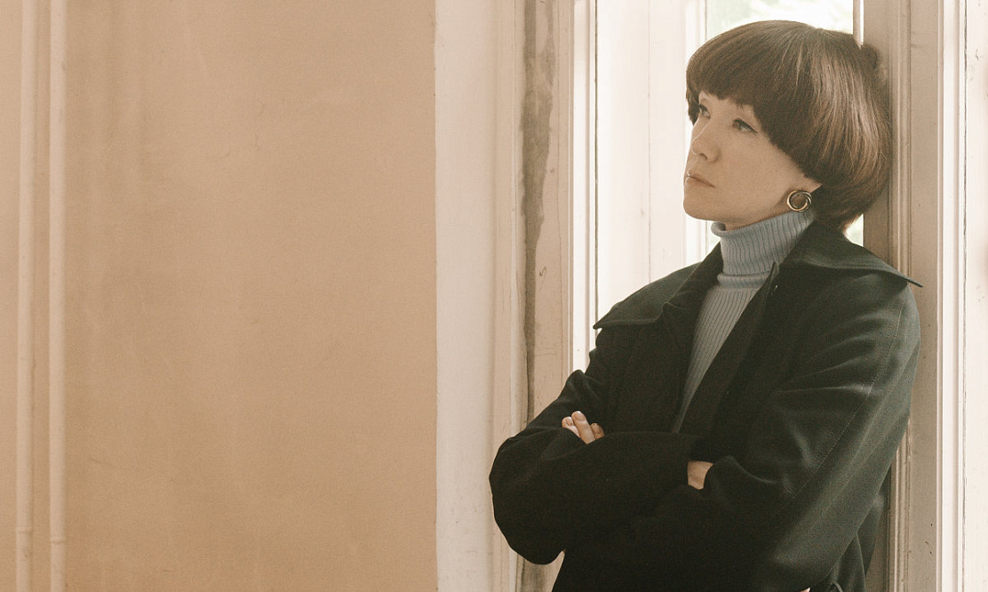 Целый день в эфире: на РЕН ТВ выходит премьера остросюжетного сериала «Разящий луч» с Иваном Колесниковым