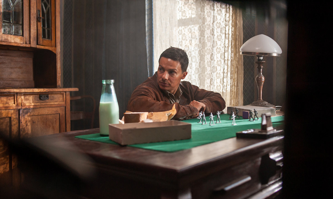 Краткое содержание 1–4-й серий военной детективной драмы «Враг у ворот» на Первом канале